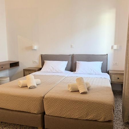 Sarris Studios & Apartments Líndos Екстериор снимка