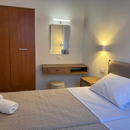 Sarris Studios & Apartments Líndos Екстериор снимка