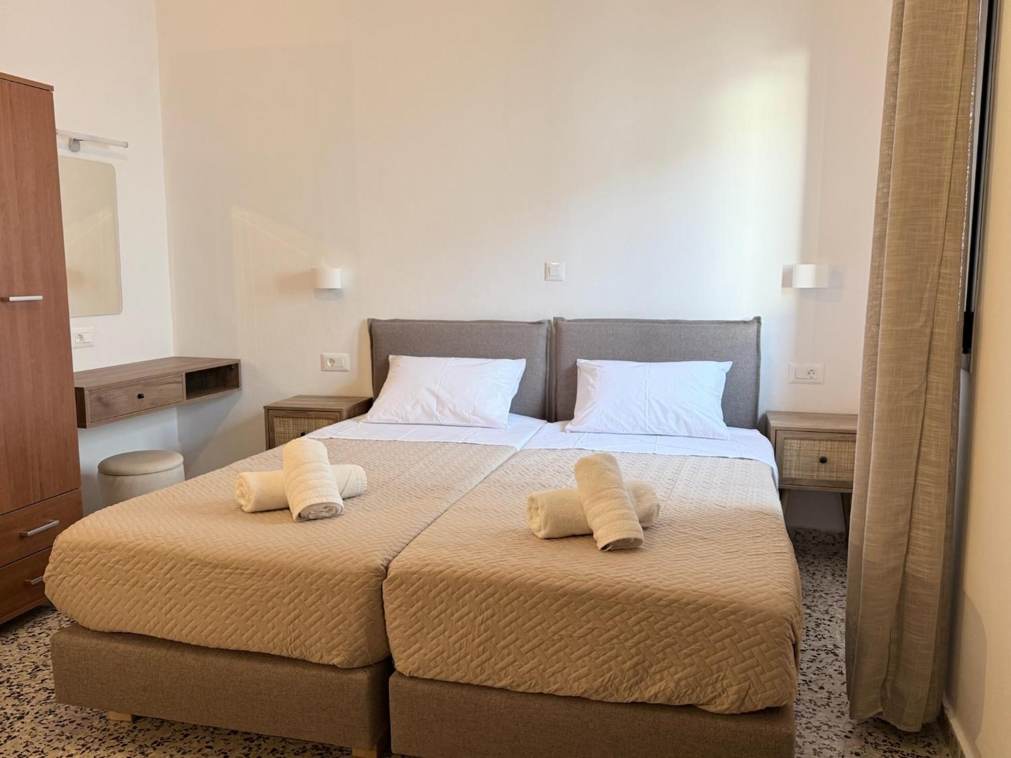 Sarris Studios & Apartments Líndos Екстериор снимка
