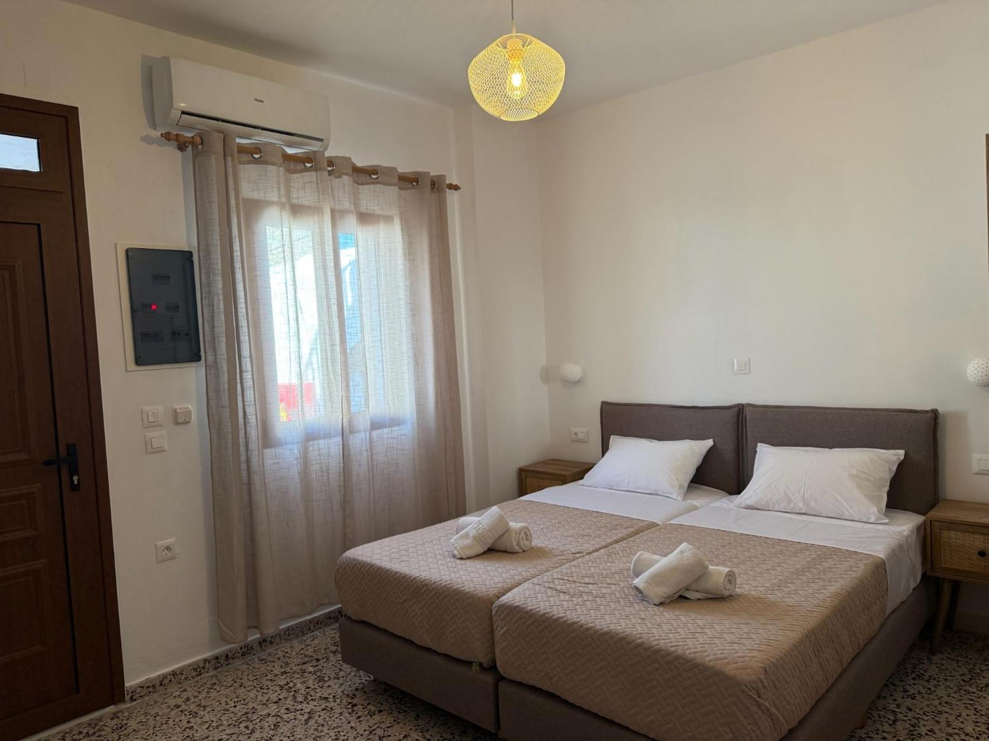Sarris Studios & Apartments Líndos Екстериор снимка