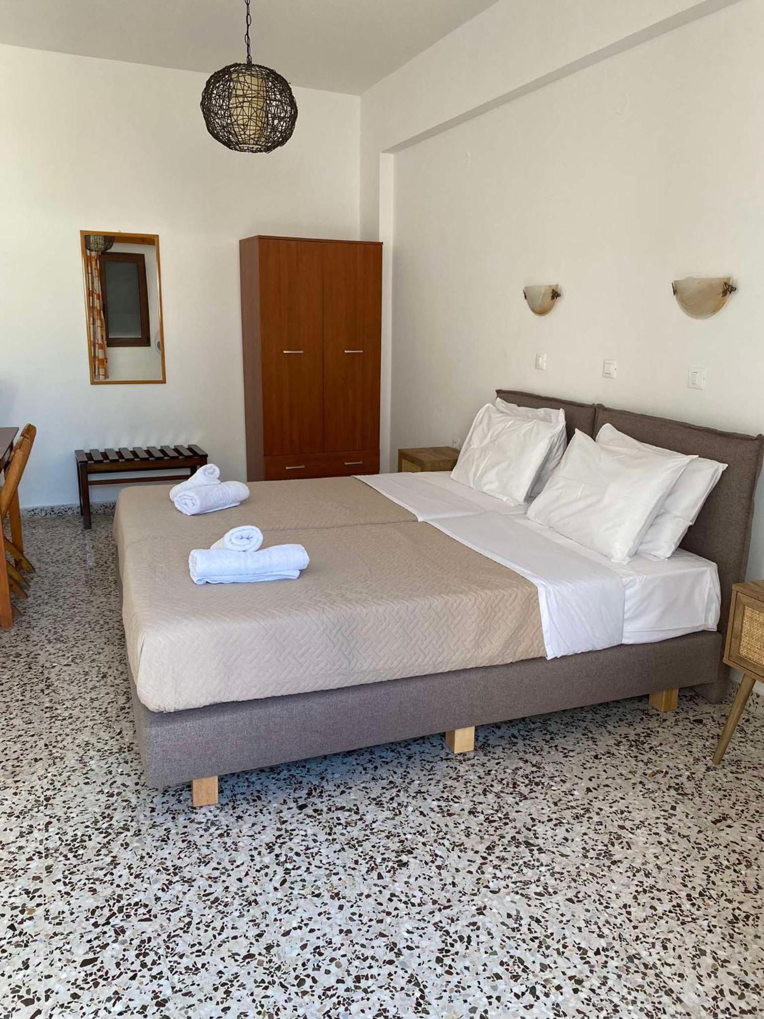 Sarris Studios & Apartments Líndos Екстериор снимка