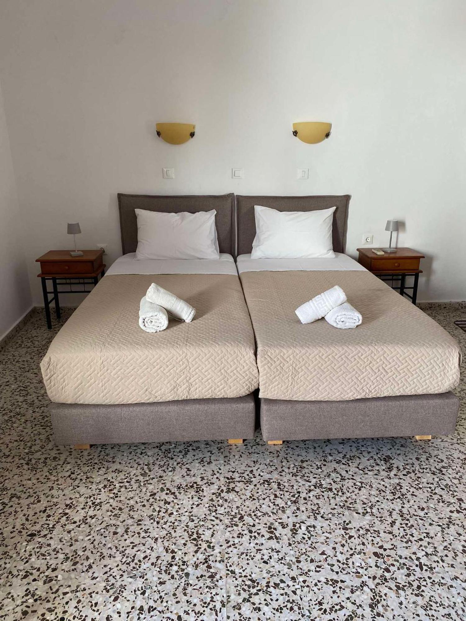 Sarris Studios & Apartments Líndos Екстериор снимка