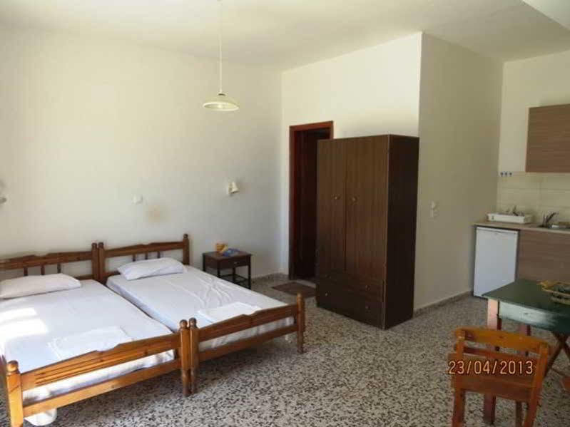 Sarris Studios & Apartments Líndos Екстериор снимка